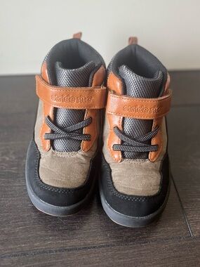 Stride Rite Munchkin Kids High-Top Sneakers